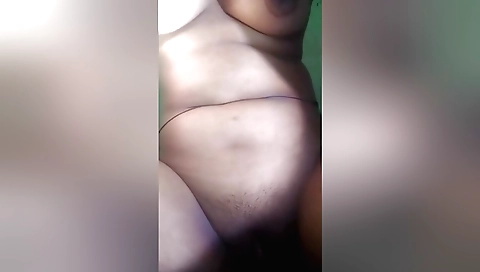 Indian girl masturbating in her bedroom in solo video