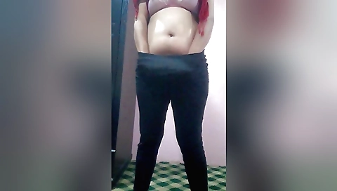 Indian babe with a small body enjoys some hot fun in her room