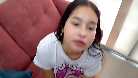 Brunette teen has big natural boobs and a great pair of tits