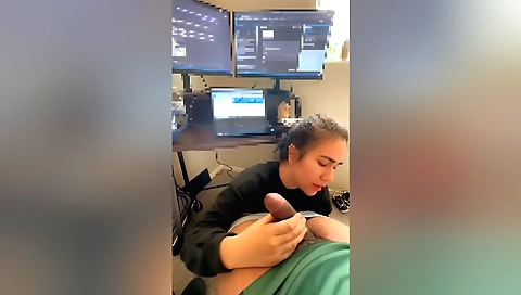 Beautiful big black haired pornstar in homemade sex scene