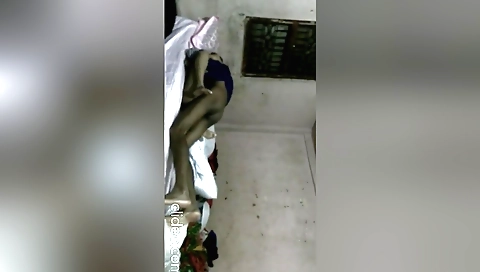 Indian girl has sexual intercourse with man 1 on the camera