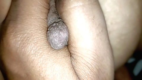 Indian chick is suck on a dick and get a great ride