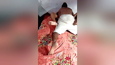 Indian webcam amateur girl shows off her shaved pussy