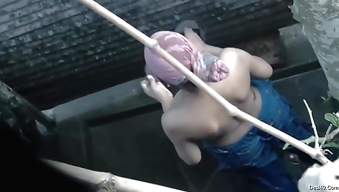 Amatious indian female bath record in a naked outdoor video