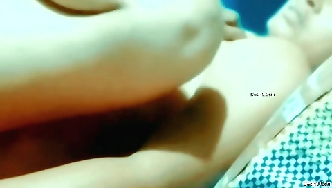 Indian woman fucked by a guy in her pussy on webcam