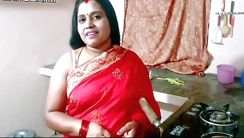 Indian Desi Anuti Ki Chudai Kitchen Mein (clear Hindi Void)