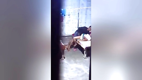 Indian brunette girl got horny and went to the kitchen