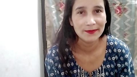 Abbu Jaan Please Muze Mat Chodo Bahut Dard Hoti Hai