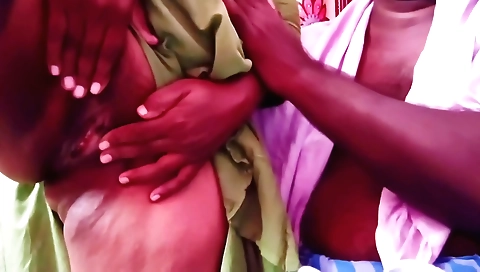 Indian girl with large boobs and a big ass is fucking