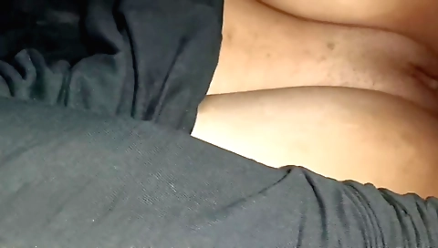 Indian chick gets penetrated and fucked in the head