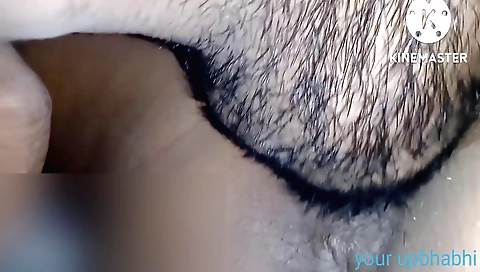 Amateur hd webcam video of a guy with a hairy penis