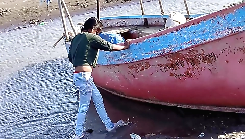 Indian girl in a big cock is getting fucked in the bed