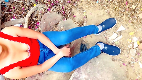 Indian college girl is making out with her best friend