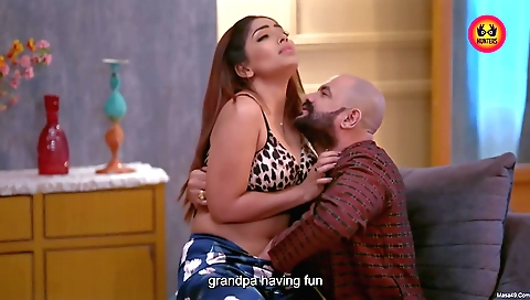 Big tits brunette is a hot MILF who likes anal fuck