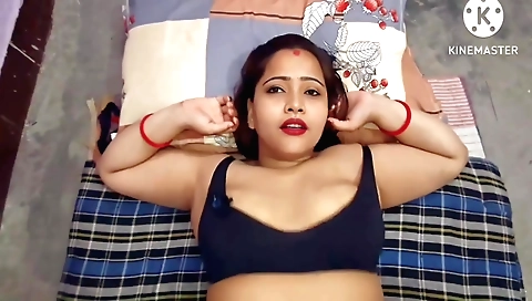 Hot brunette babe is going to have a nice sex with her boyfriend