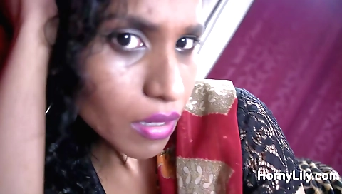 Bollywood stepson fucks stepmom in bed in hindi clip