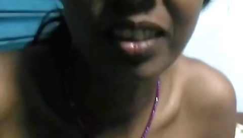 Indian mature 18+ doing a hardcore fuck with her boyfriend