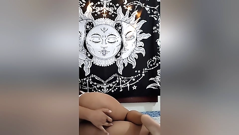 I'm showing off my natural body in front of the webcam