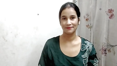 Indian solo girl 1999 amateur solo video 1899 amateur 1802 1802