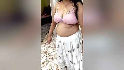 Indian milf gets her cock in her pussy and her hand in her hole