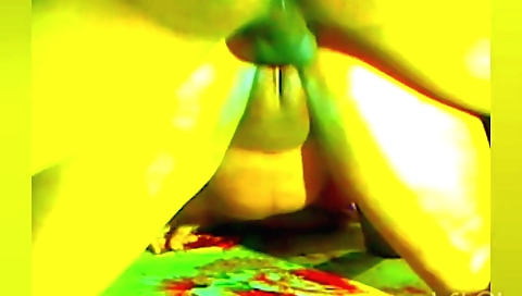 Chubby amateur chick with big ass fucked hard on webcam