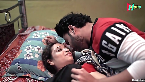 Old red-haired MILF giving us a new idea for the upcoming day