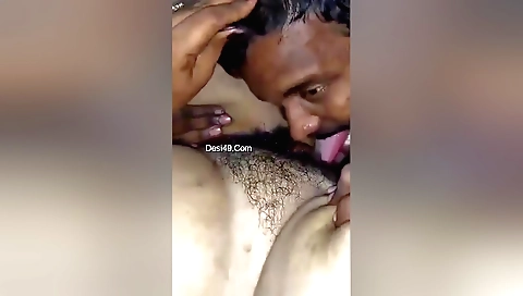 Today Exclusive- Desi Bhabhi Pussy Licking By Hubby
