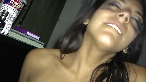 Indian teen with a nice face and cute body is fucked