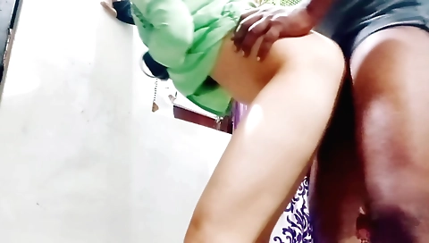 Indian amateur video show a hot girl getting fucked hard