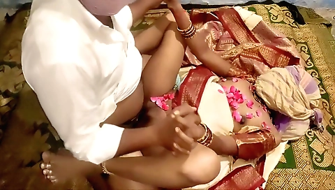 Indian wife fucks her husband in front of the webcam