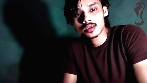 Indian porn video with two beautiful chicks in the same room